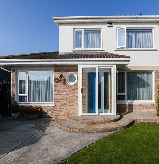 Interior doors and room partitions